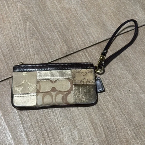 Vintage Coach Gold and Brown Clutch wristlet with Signature Monogram - Picture 2 of 5